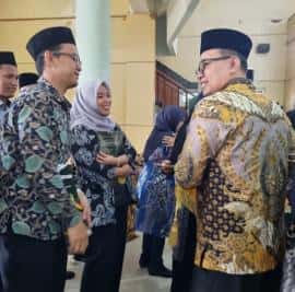 Rektor Lantik Kaprodi dan Sekprodi KPI Periode 2025-2029